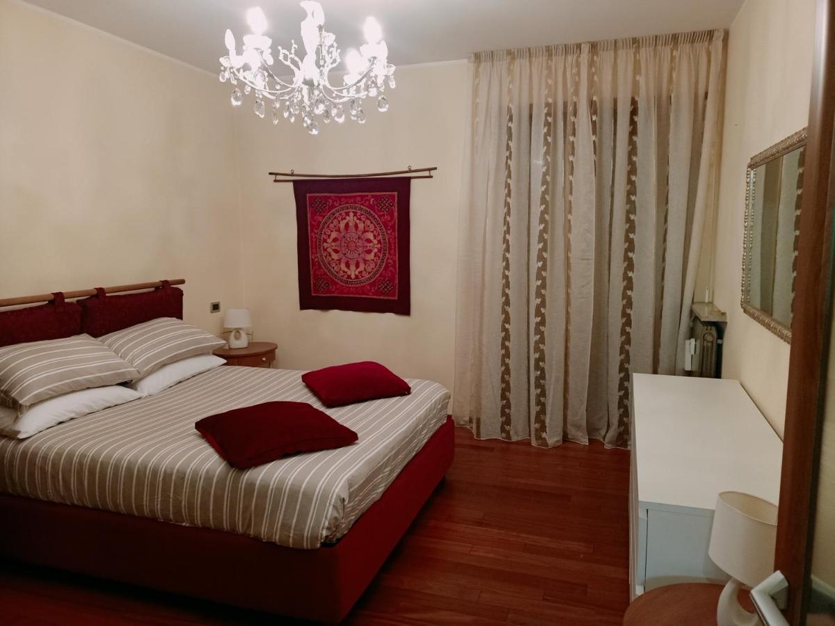 Апартаменты A Casa Di Nina Аоста Экстерьер фото